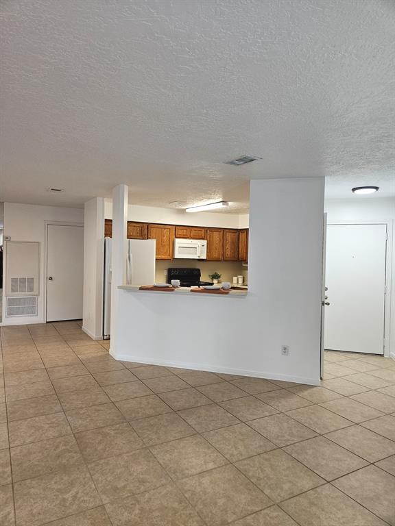 a view of a storage & utility room