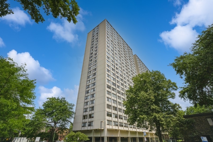 a view of a large building