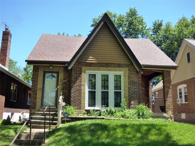 $129,900 | 7373 Liberty Avenue | University City