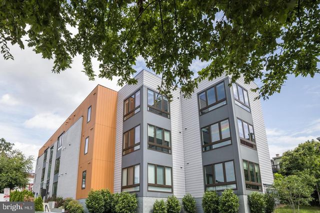 $619,900 | 525 Park Road Northwest, Unit 301 | Columbia Heights