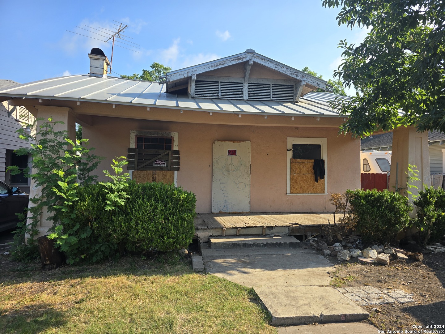 a front view of a house