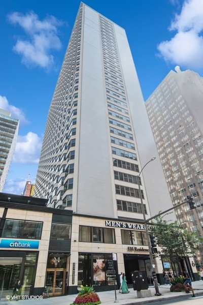 233 N Michigan Ave, Chicago, IL 60601 - Two Illinois Center