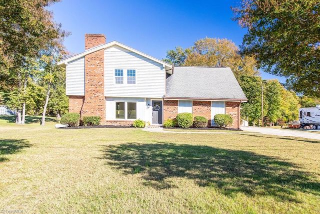 $305,000 | 6184 Ashbrook Circle | Trinity Township - Randolph County