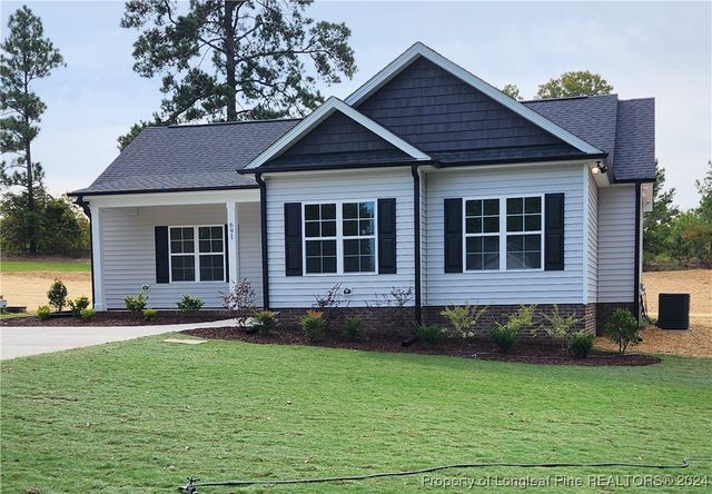 $285,000 | 691 Ponderosa Trail | Sanford