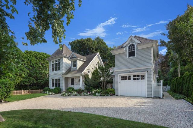 $4,950,000 | 61 Dayton Lane | East Hampton Village North