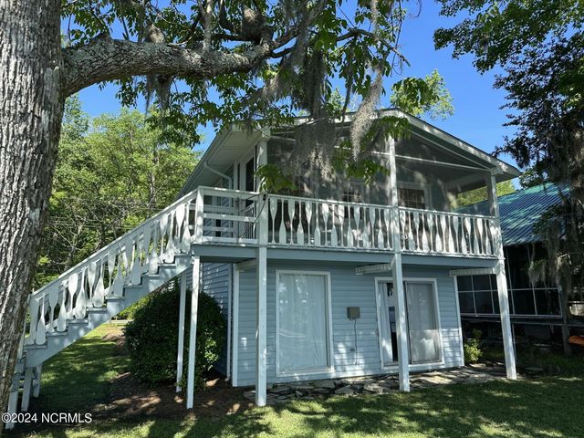 $595,000 | 2810 Canal Cove Road | Lake Waccamaw