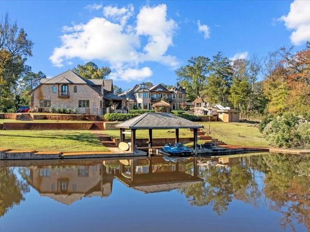 $4,000,000 | 15381 County Road 463 | Lindale