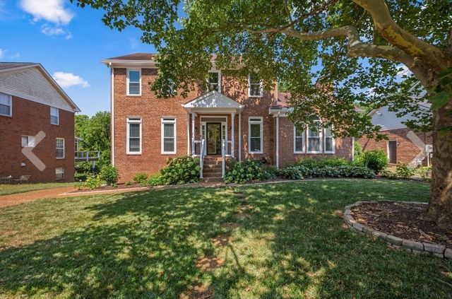 $750,000 | 7505 Staffordshire Drive | Sheffield on the Harpeth