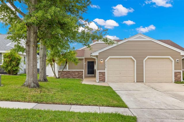 $254,900 | 3226 Cloverplace Drive | Palm Harbor