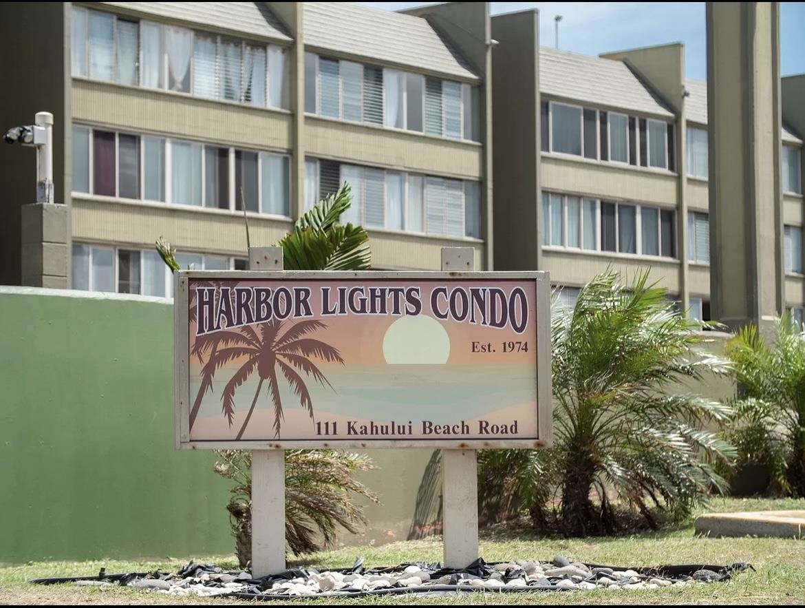 Harbor Lights Condo on Maui, Hawaii,Gray Marino