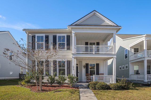 $610,000 | 1813 Grovehurst Drive | Carolina Bay