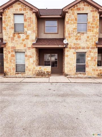 $1,450 | 113 Micah Point, Unit D | La Vernia