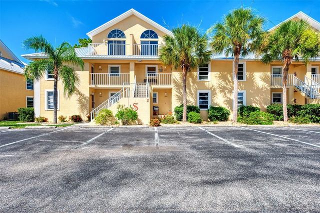 $229,900 | 6610 Gasparilla Pines Boulevard, Unit 107 | Rotonda