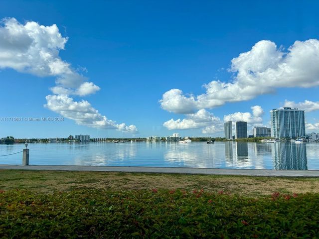 $3,150 | 2920 Point E Drive, Unit N101 | Aventura