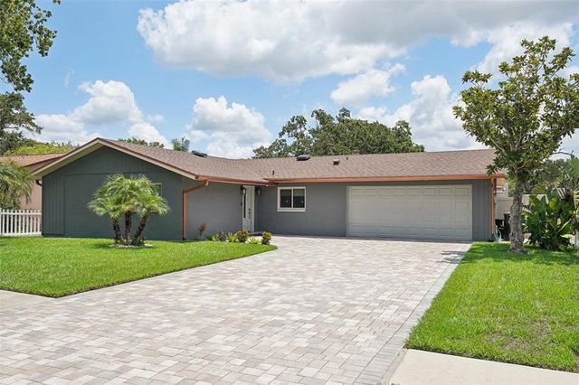 $555,900 | 105 Country Villas Drive | Safety Harbor