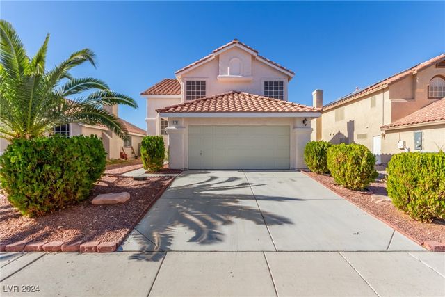 $475,000 | 2751 Desert Stream Court | Sunburst Terrace