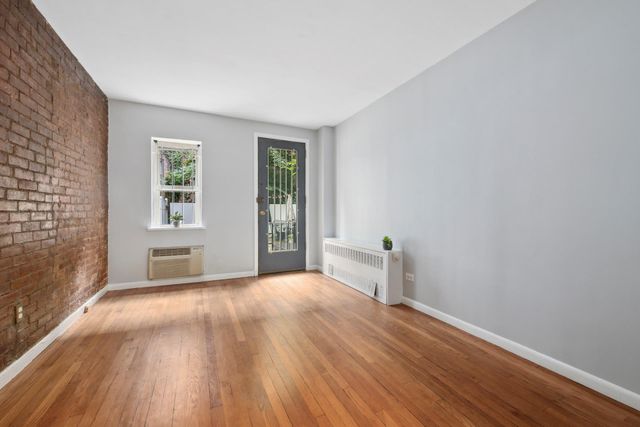 $378,000 | 482 East 74th Street, Unit 1C | Lenox Hill