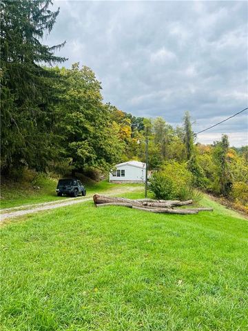 $229,900 | 1855 Pleasant Grove Road | East Finley Township - Washington County