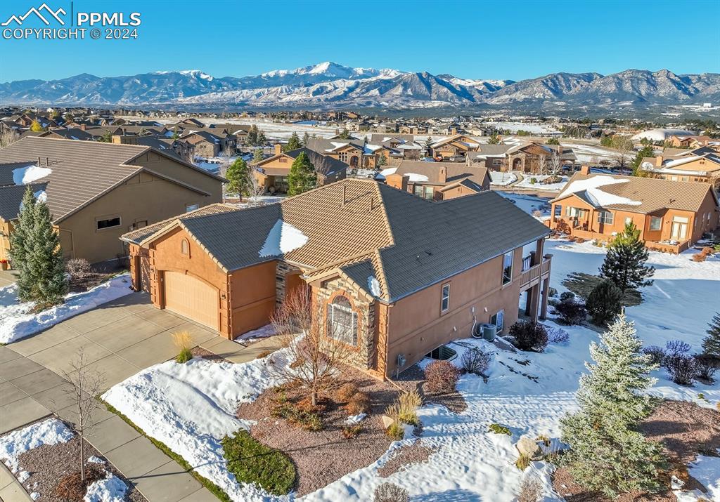 Picture Perfect Pikes Peak Views!