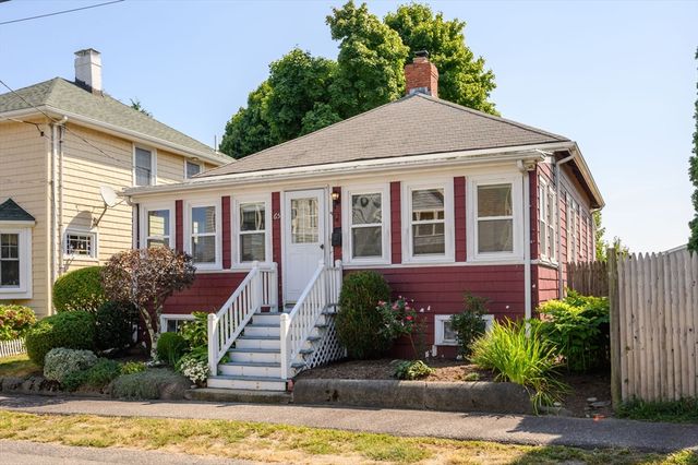 $609,000 | 65 Gladstone Street | Squantum