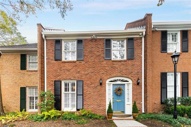 $510,000 | 17 Prescott Walk Northeast | Druid Hills