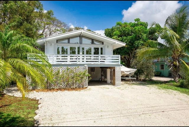 $665,000 | 29961 Pine Channel Road | Big Pine Key