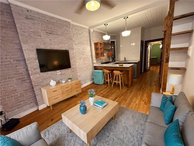 $3,750 | 105 Thompson Street, Unit 16 | SoHo