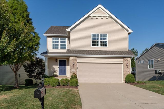 $389,900 | 834 Elaine Drive | O'Fallon