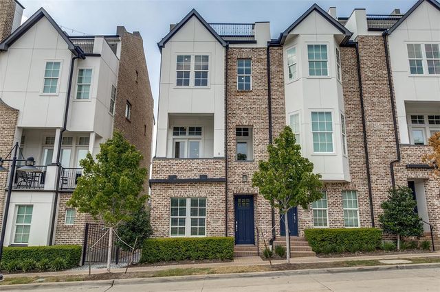 $689,000 | 2250 Alterbrook Lane | Central Dallas