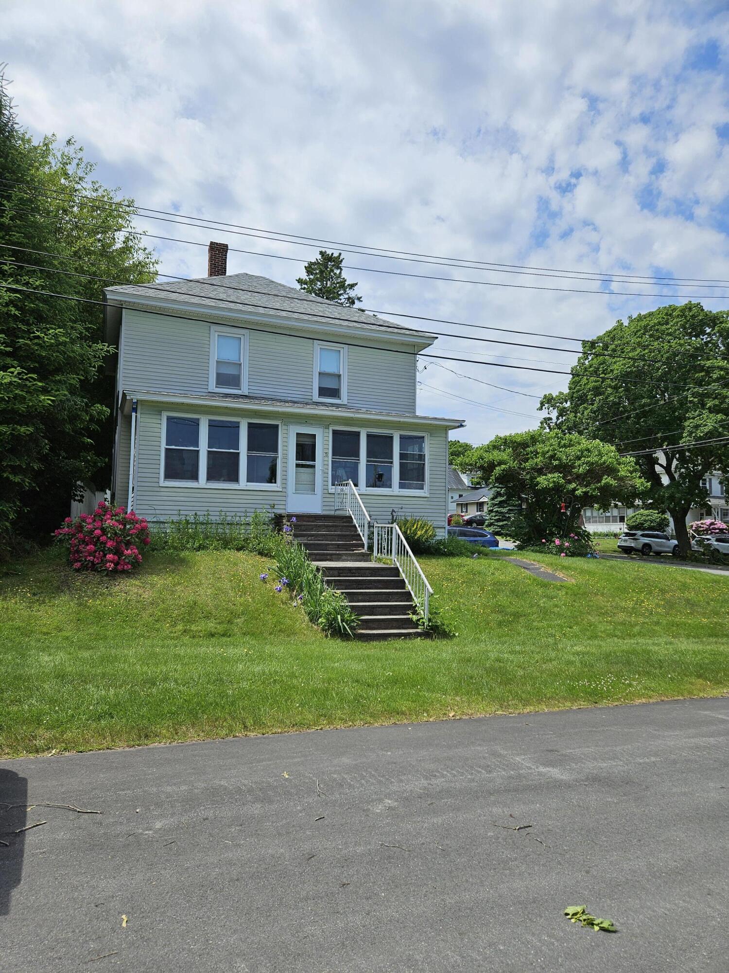 5 Hillside Avenue