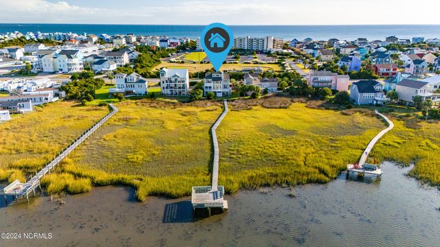 $1,075,000 | 123 Island Quay Drive | Atlantic Beach