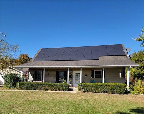 $299,900 | 2415 East 1500 North Road | Windsor Township - Shelby County