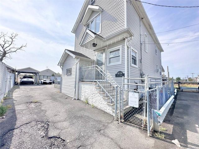 $888,000 | 99-34 164th Avenue | Howard Beach