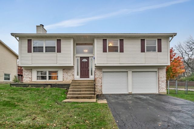 $385,000 | 175 West Wrightwood Avenue | Glendale Heights