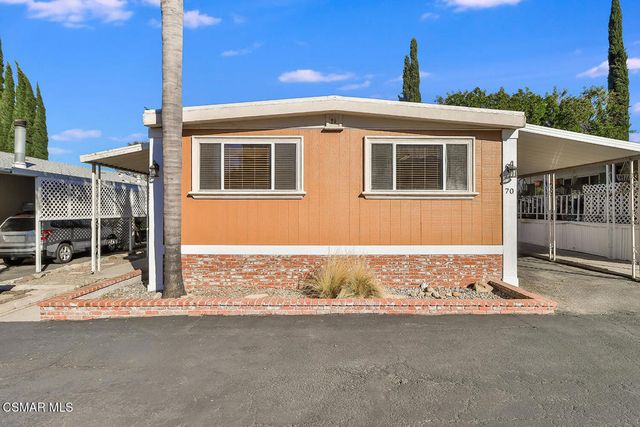 $239,999 | 1550 Rory Lane, Unit 70 | East Simi Valley