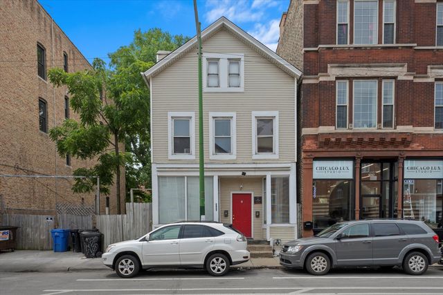 $749,900 | 2422 North Clybourn Avenue | Lincoln Park