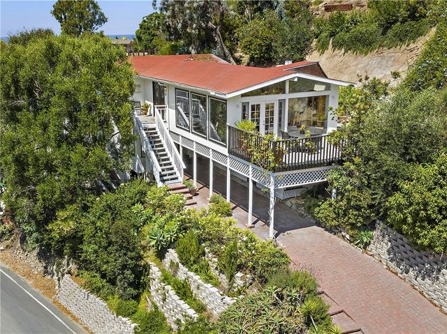 $9,800 | 862 Summit Drive | Laguna Beach Village