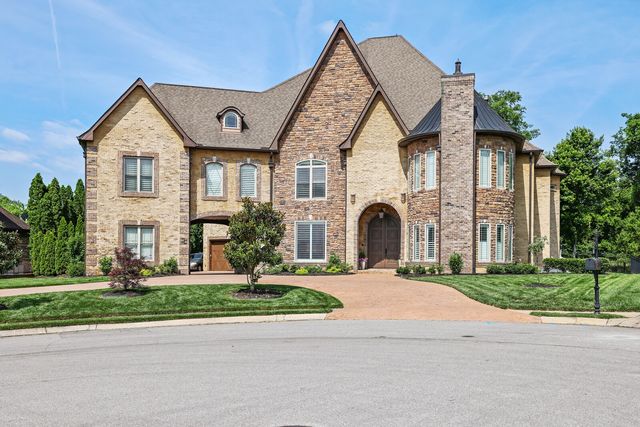 $1,950,000 | 2009 Lynnhaven Court | Mount Juliet