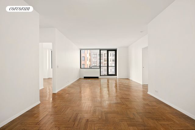 $7,295 | 62 West 62nd Street, Unit 23D | Upper West Side