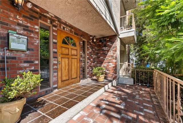 $829,000 | 11337 Nebraska Avenue, Unit 305 | West Los Angeles