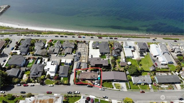 $1,190,000 | 403 2nd Avenue North | Edmonds