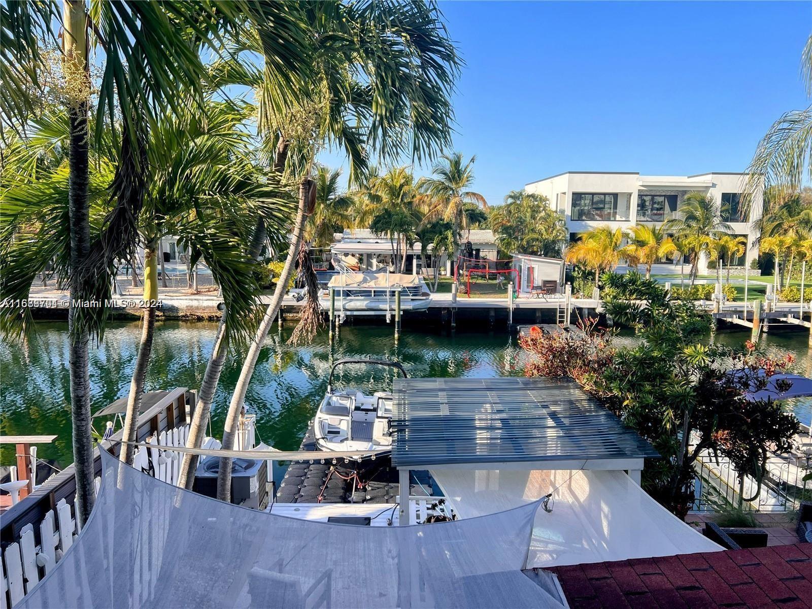 a view of outdoor space yard and deck