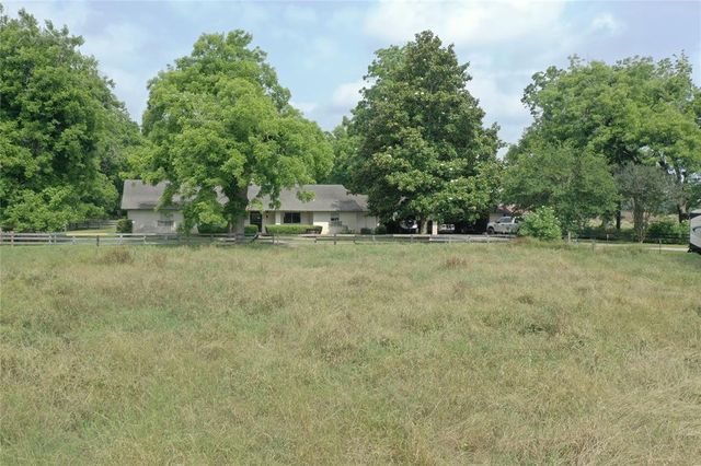 $3,600,000 | 1202 Farm To Market 359 | Pecan Grove