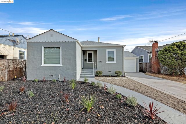 $598,000 | 10432 Byron Avenue | Las Palmas