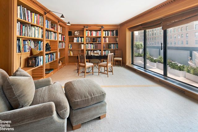 $949,000 | 750 Park Avenue, Unit 11A | Lenox Hill