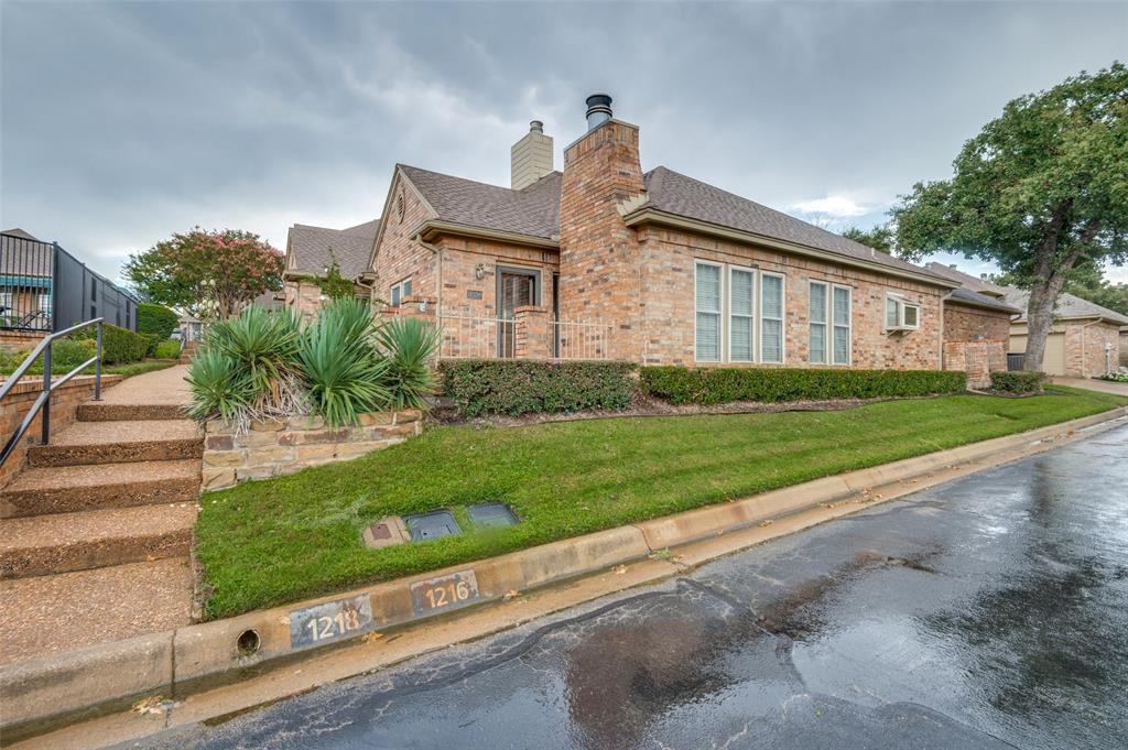 View of front of home with a front yard