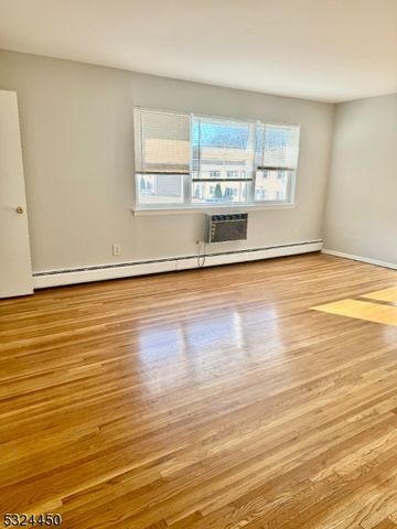 $2,200 | 330 Franklin Avenue, Unit C8 | Rockaway