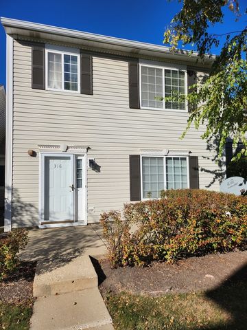 $295,000 | 316 East Victoria Circle, Unit 316 | North Aurora