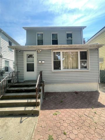 $685,000 | 116-33 198th Street | St. Albans