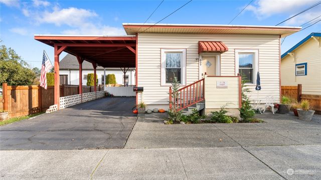 $459,000 | 609 Q Avenue | Anacortes